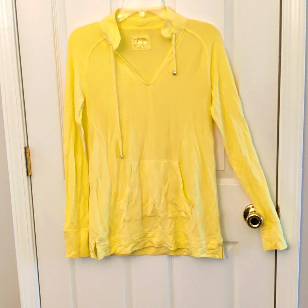 Lilly Pulitzer yellow popover